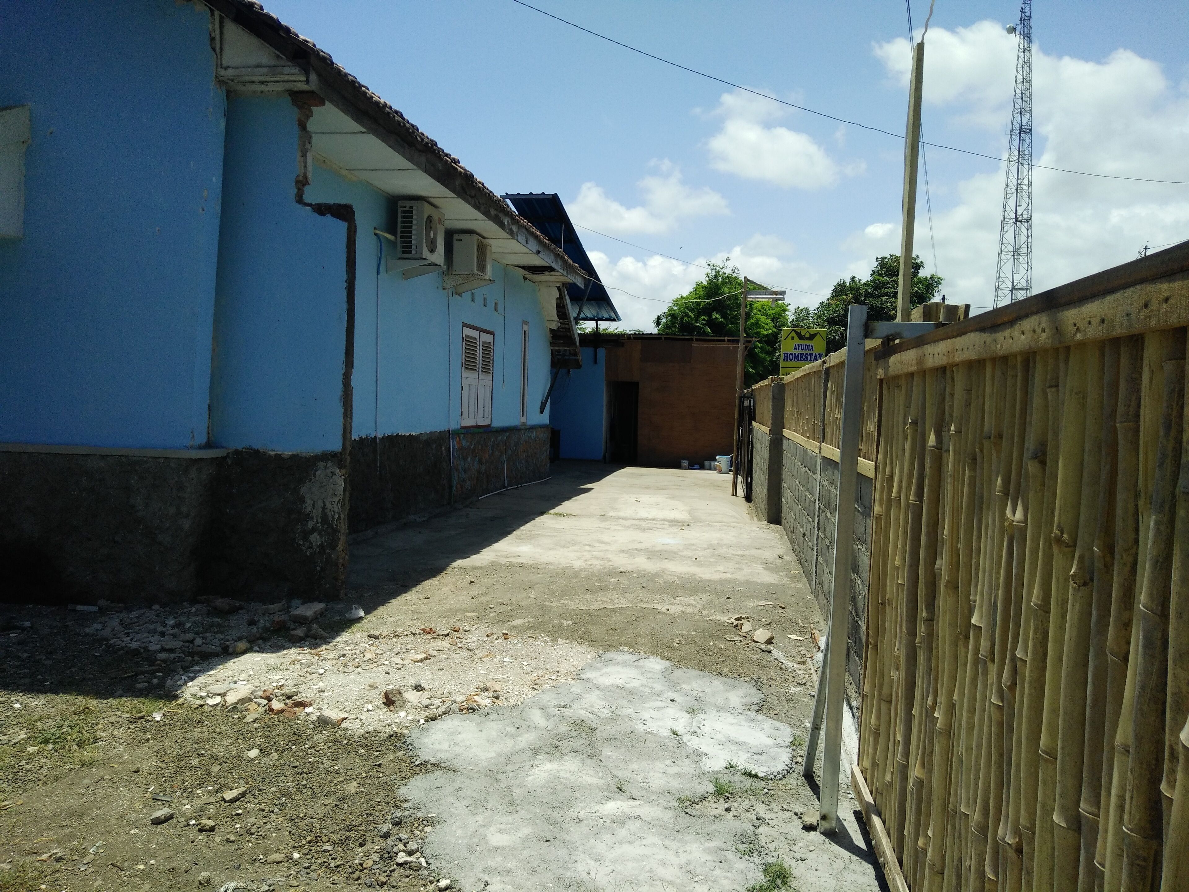 Bagian depan properti