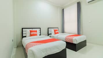 Standard Double or Twin Room | Iron/ironing board, free WiFi