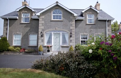 Drum Manor