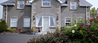 Drum Manor