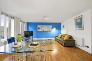 TV, offices