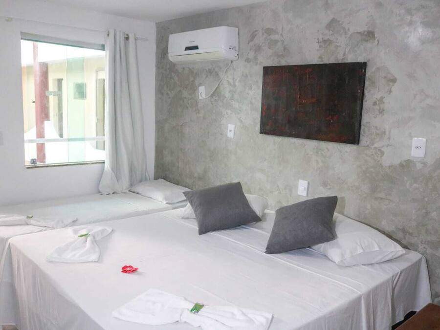 Minibar, cortinas blackout, wifi gratis y ropa de cama