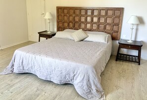 Quarto (Alpilles) | Individualmente decorados, individualmente mobiliados, roupa de cama