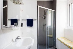 Shower, towels - BEST TERRACE IN PRCANJ - As Featured on 'A Place in the Sun'  (Prcanj)