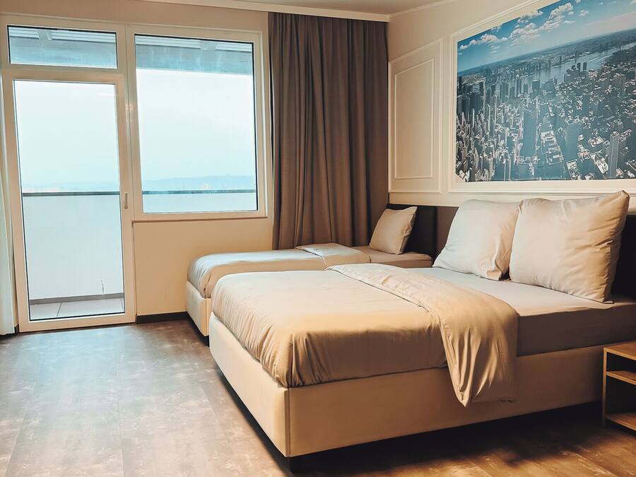 Comfort-Dreibettzimmer | Kostenloses WLAN, Bettwäsche