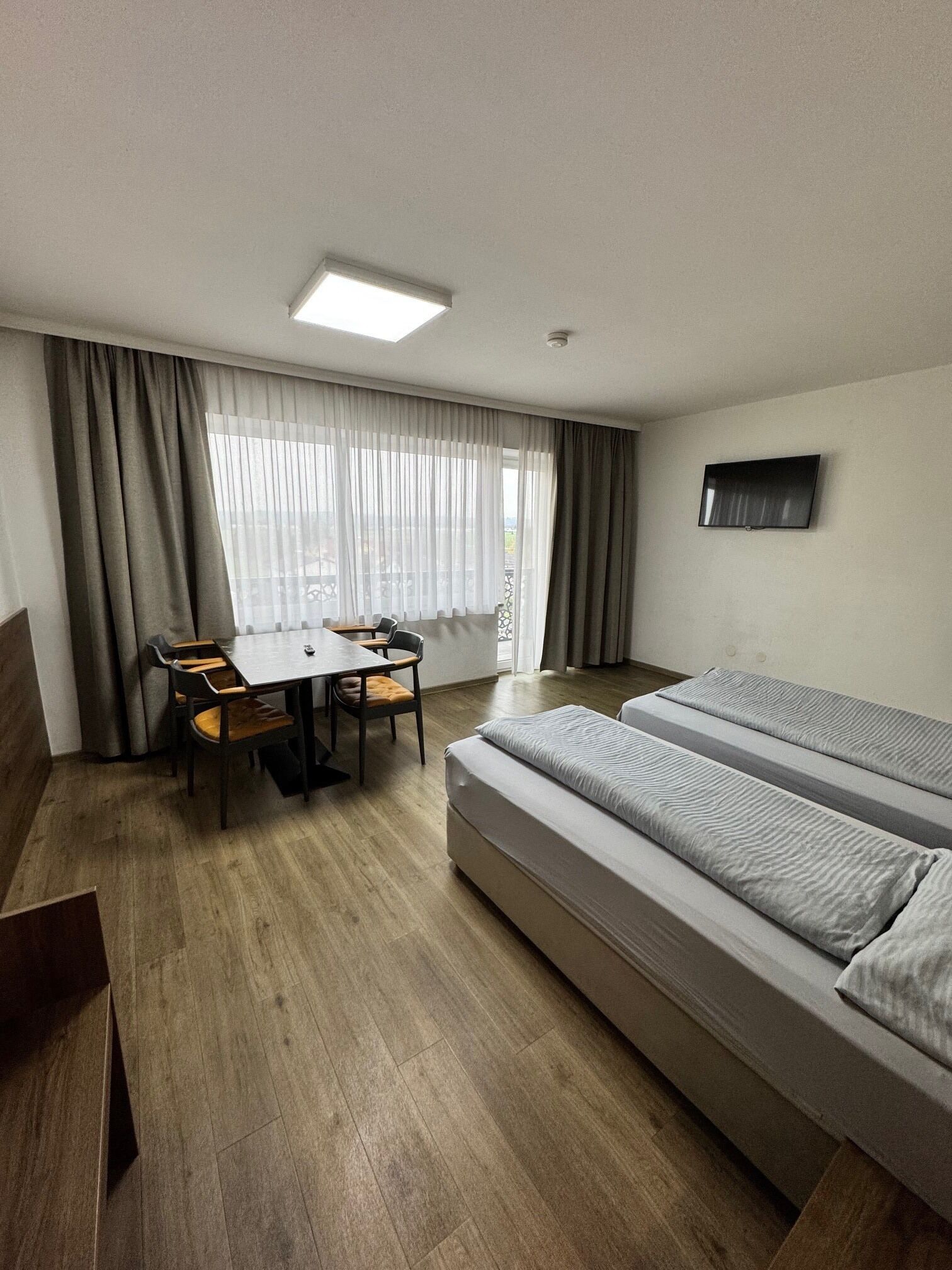 Standard Apartment | Free WiFi, bed sheets