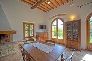 Dining - Mulignone 10 - Apartment with pool (Molino D'elsa)