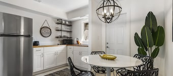Alani Bay Premium Condos