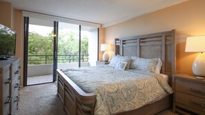 3 slaapkamers, een strijkplank/strijkijzer, gratis wifi, beddengoed