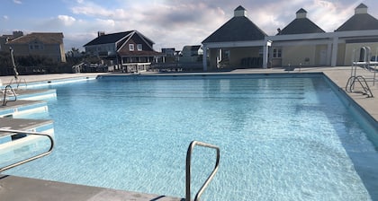 5 BR Nags Head second row beach house