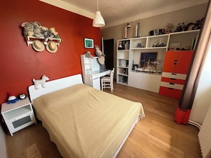 6 soveværelser, strygejern/strygebræt, weekendseng, gratis Wi-Fi