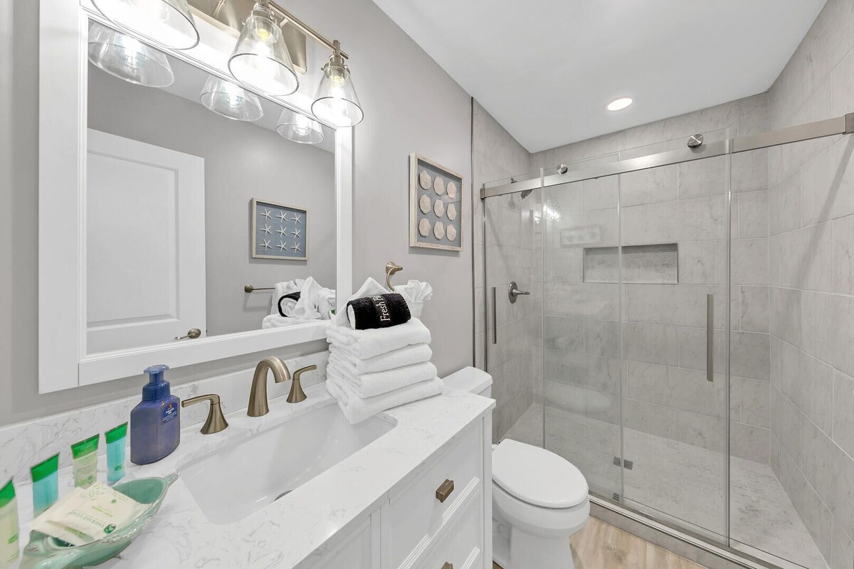 Photo 16 of Newly Remodeled Studio in Sandpiper Cove, now with Free Beach Service and Pet Friendly