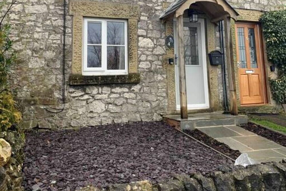 Beautifully Refurbished Cottage with Log Burner and Spectacular Views