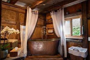 Cottage Exclusif, salle de bains attenante, vue montagne (**** étoiles) | Salle de bain
