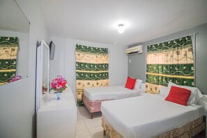 Villa | 9 bedrooms, free WiFi, bed sheets