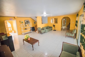 Villa | Living room