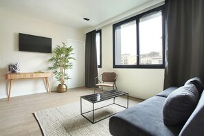 公寓, 1 间卧室 (Large Apartment - with Sofa Bed) | 高档床上用品、客房内保险箱、笔记本电脑工作区、隔音