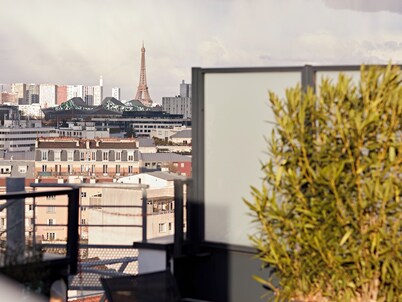 YAYS Paris Issy by Numa