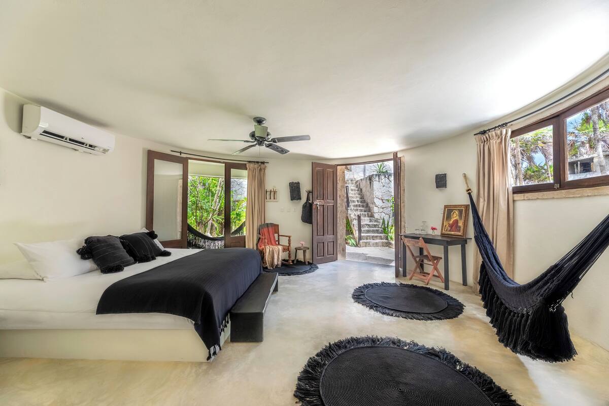 Tower A Room | In-room safe, WiFi (free), individually decorated