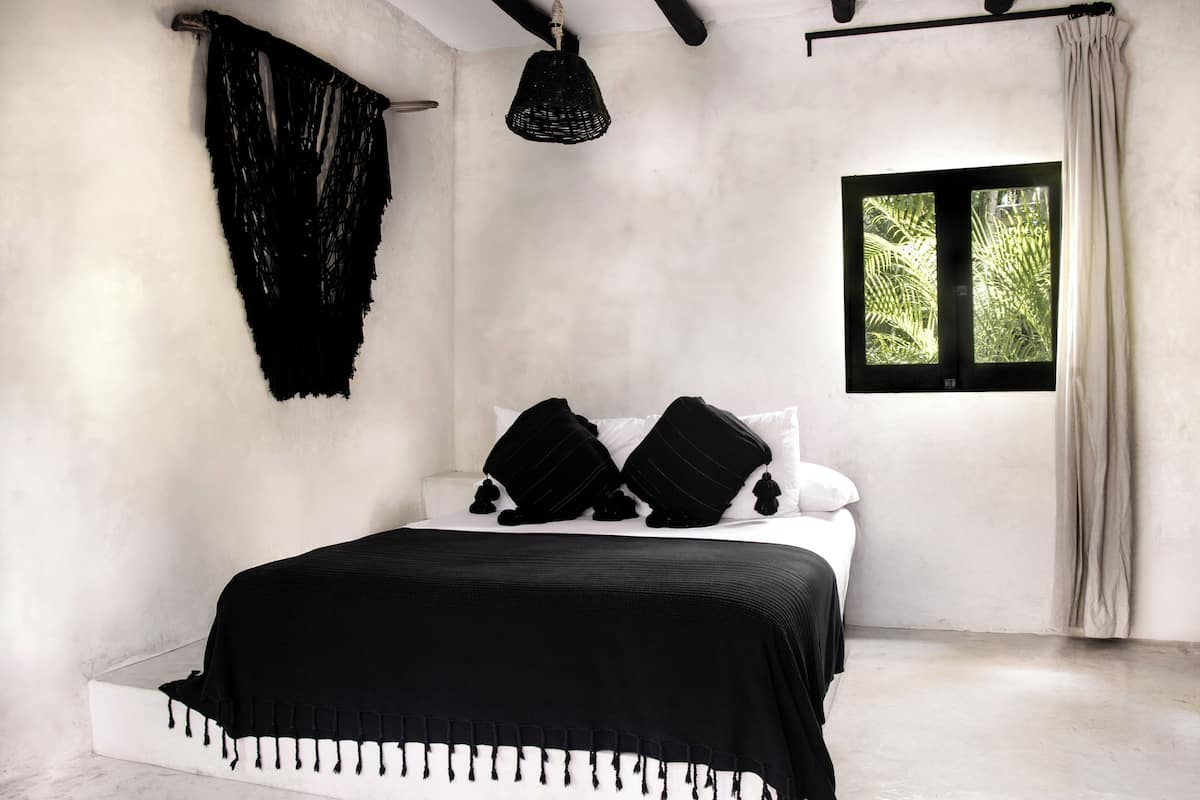 Jungle View Room