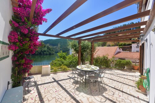 Riverside - Belle maison dans un emplacement incroyable avec vue sur la rivière