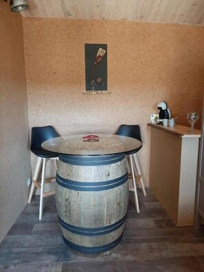 Habitación doble, sauna | Decoración personalizada, tabla de planchar con plancha y wifi gratis 