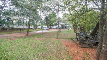 儿童活动区 - 室外