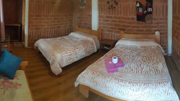 Chambre avec lits jumeaux | Wi-Fi gratuit, draps fournis