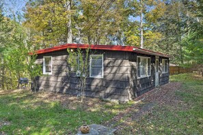 Exterior - Catskill Mtn Home w/ Deck ~ 1 Miles to Zoom Flume! (East Durham)