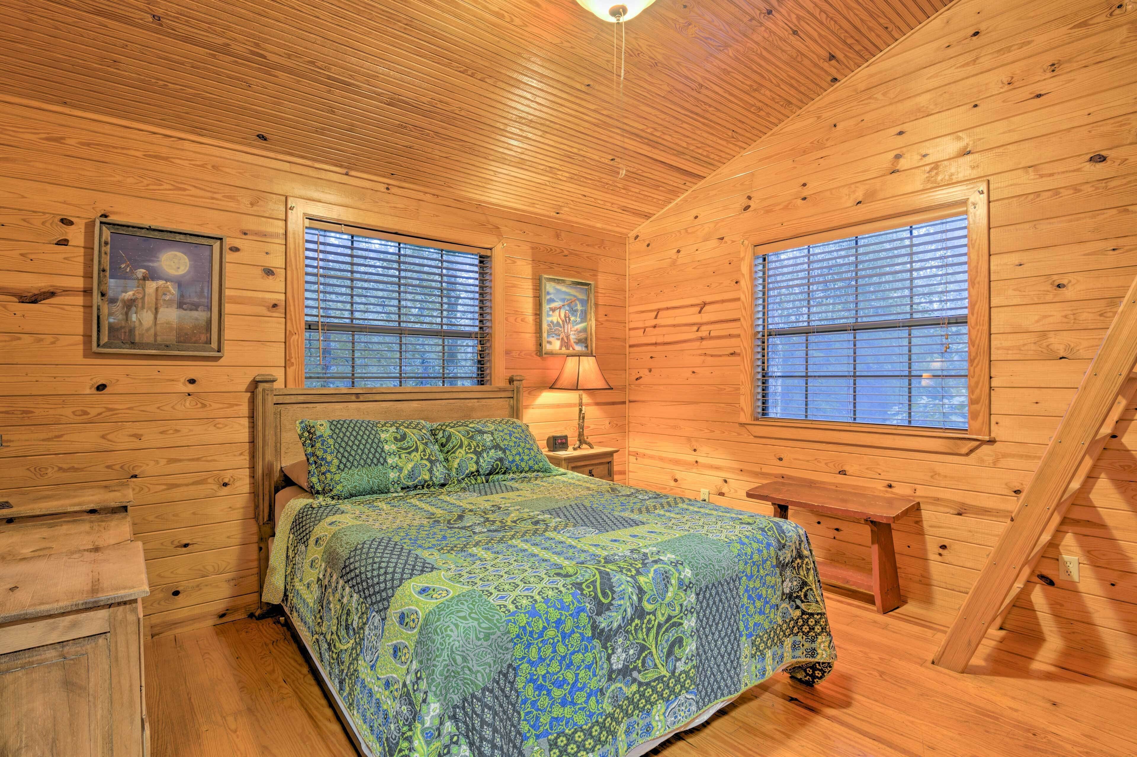 Hochatown Hideaway: Hot Tub, Grill & Fire Pit!