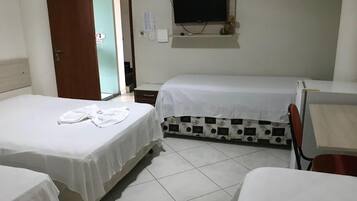 Frigobar, Wi-Fi de cortesia, roupa de cama