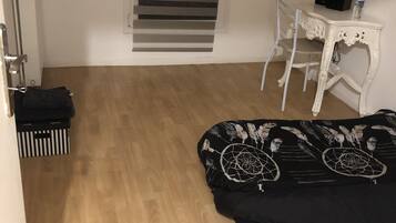 Chambre Ăconomique | Vue de la chambre