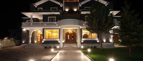 Fachada da propriedade