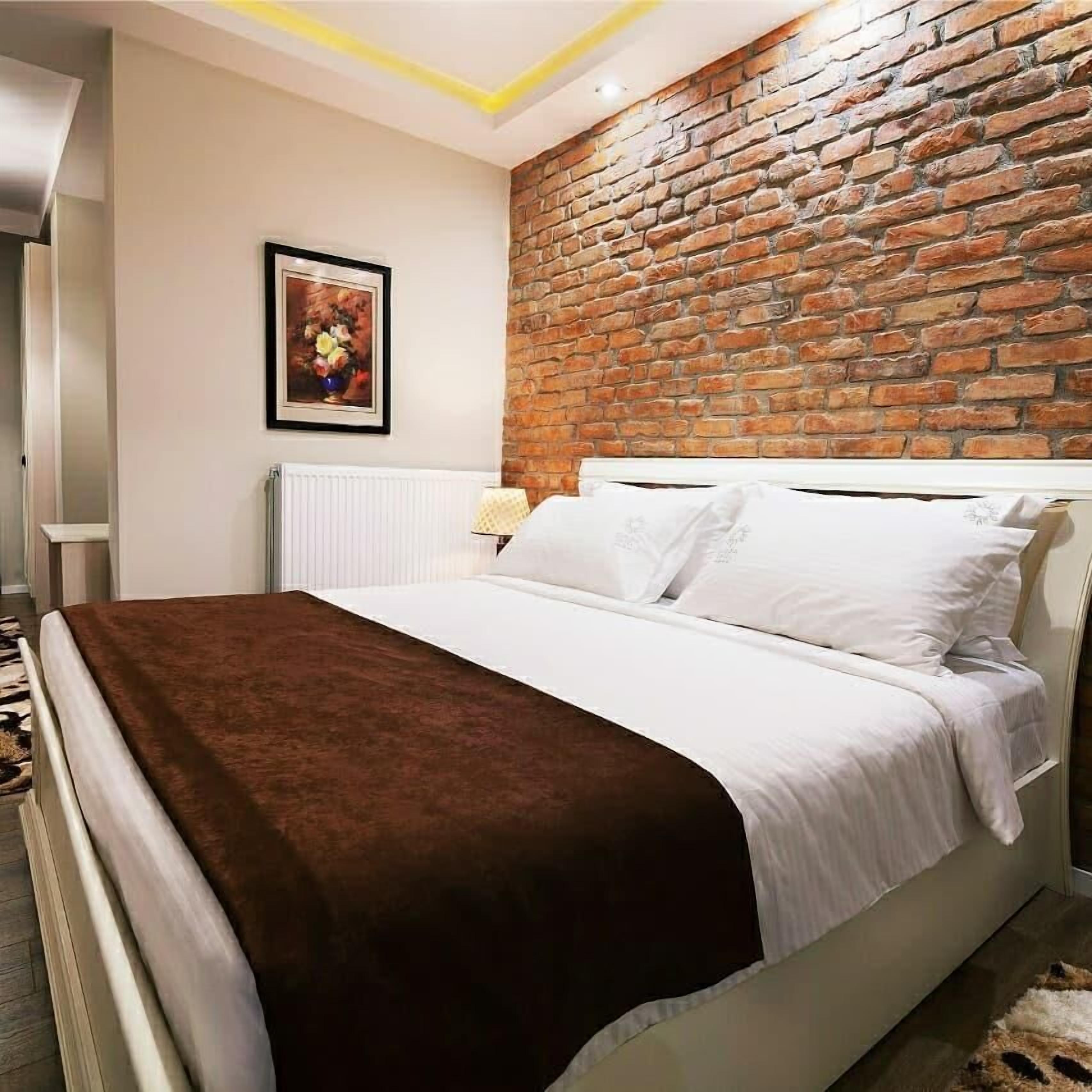 تجهيزات عازلة للصوت وواي فاي مجانًا