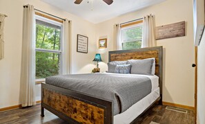 4 habitaciones, internet y ropa de cama 