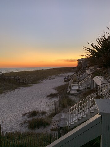 Beach/ocean view