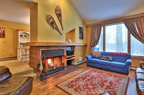The Woods D2 - Light and Airy Killington Condo.  Amazing Location!
