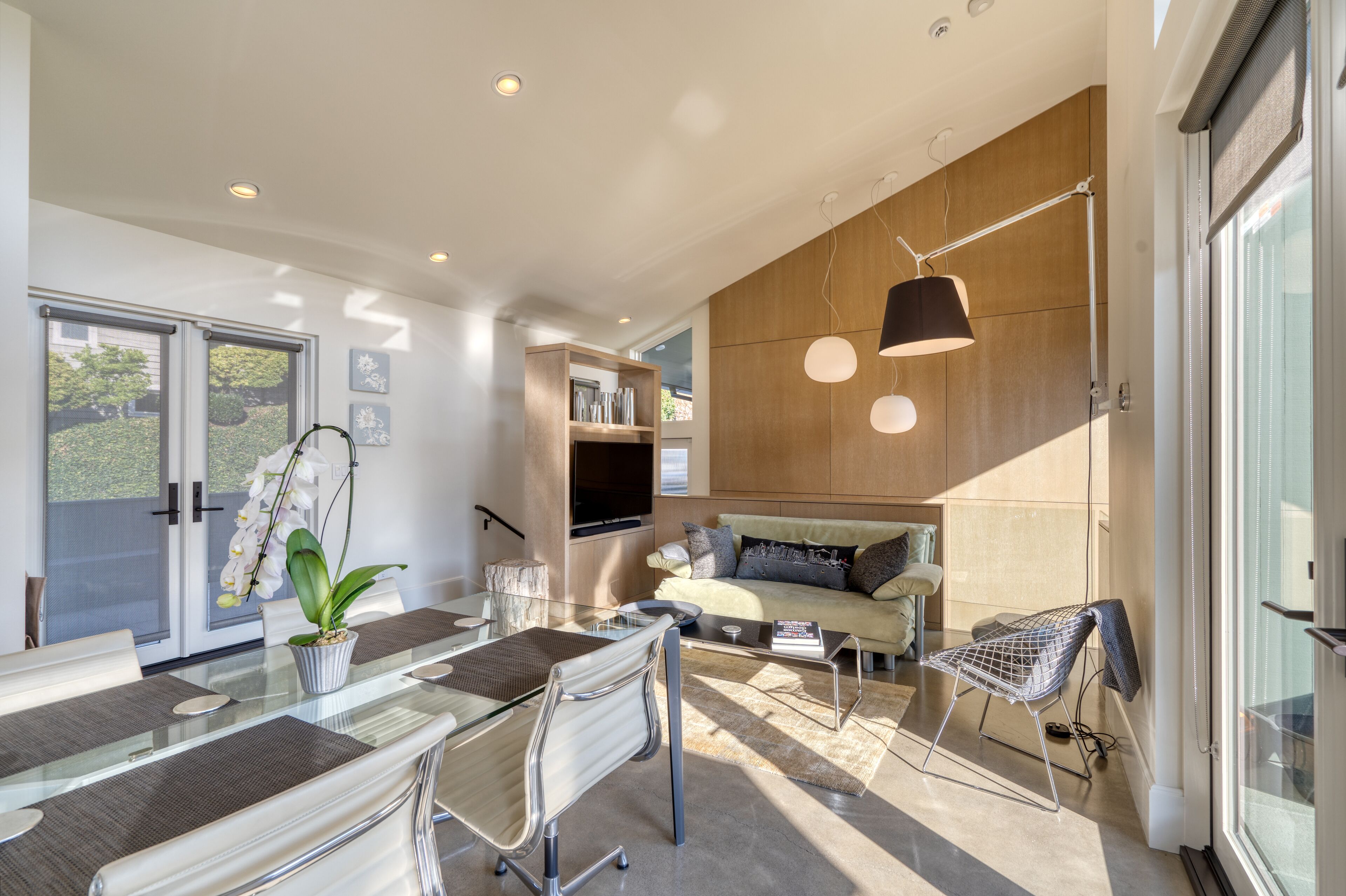 Modern Design + Lush Views, Brand New Guesthouse w/ Heated Floors & Parking