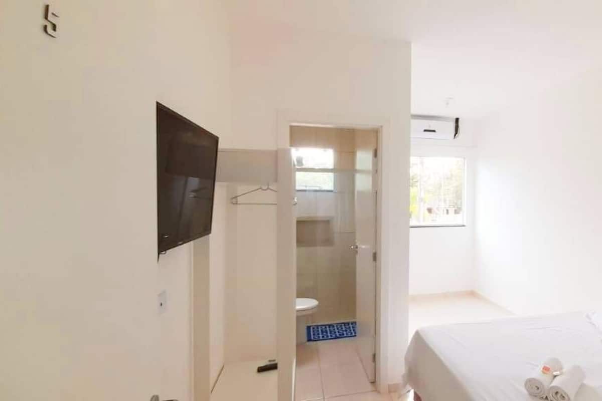 Basic Double or Twin Room | Free WiFi, bed sheets