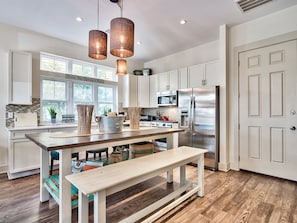 Maison, 4 chambres | Cuisine privée