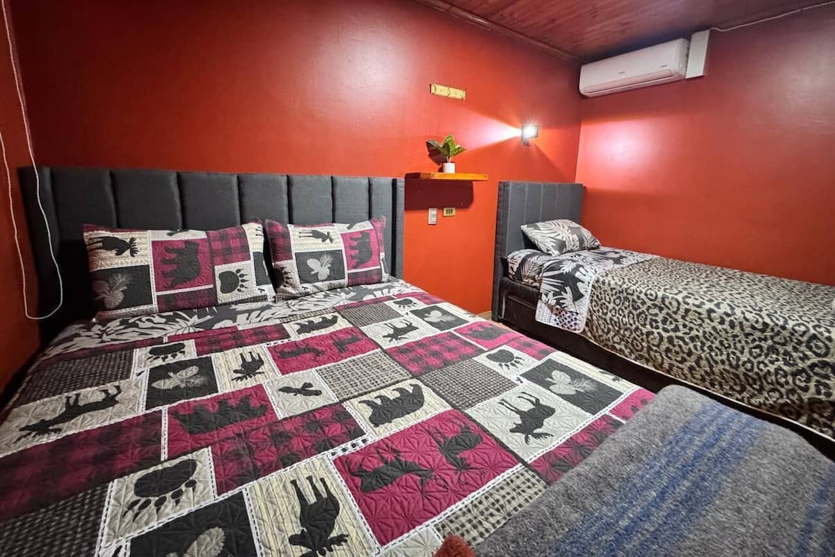 Iron/ironing board, free WiFi, bed sheets, wheelchair access