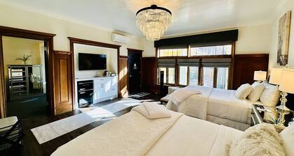 Bespoke Inn Flagstaff
