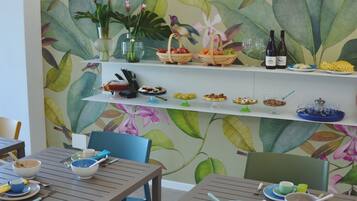 Colazione a buffet inclusa, servita tutte le mattine