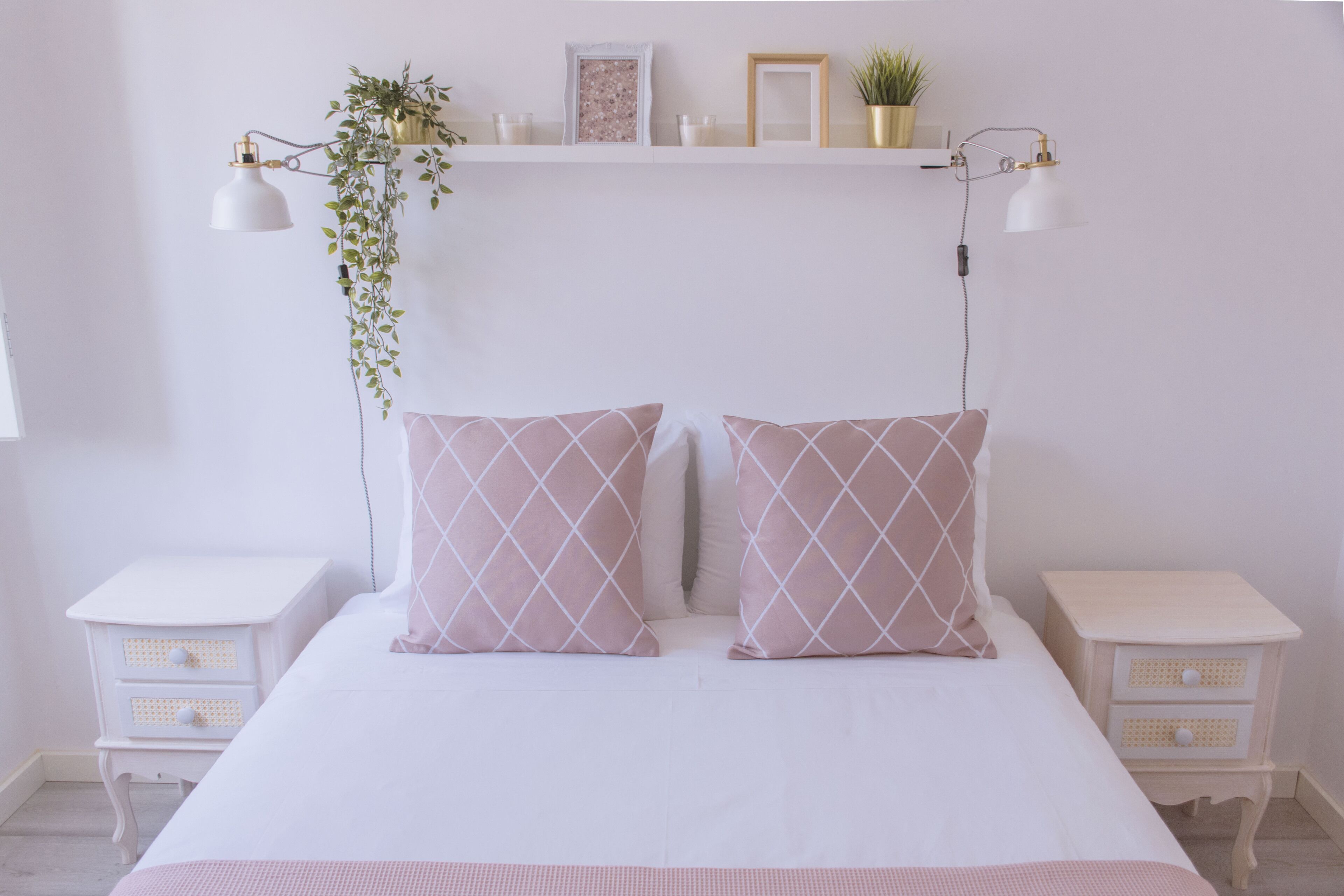 3 slaapkamers, een strijkplank/strijkijzer, wifi, beddengoed