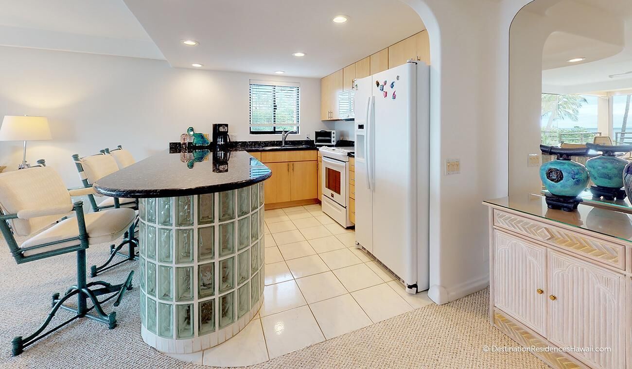 Polo Beach Club 409 - Oceanfront condo