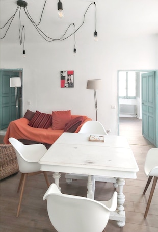 Intérieur. Homerez - Appartement à Algajola