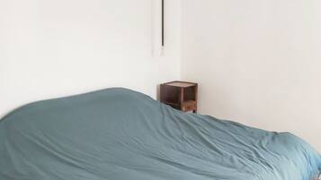 2 bedrooms, iron/ironing board