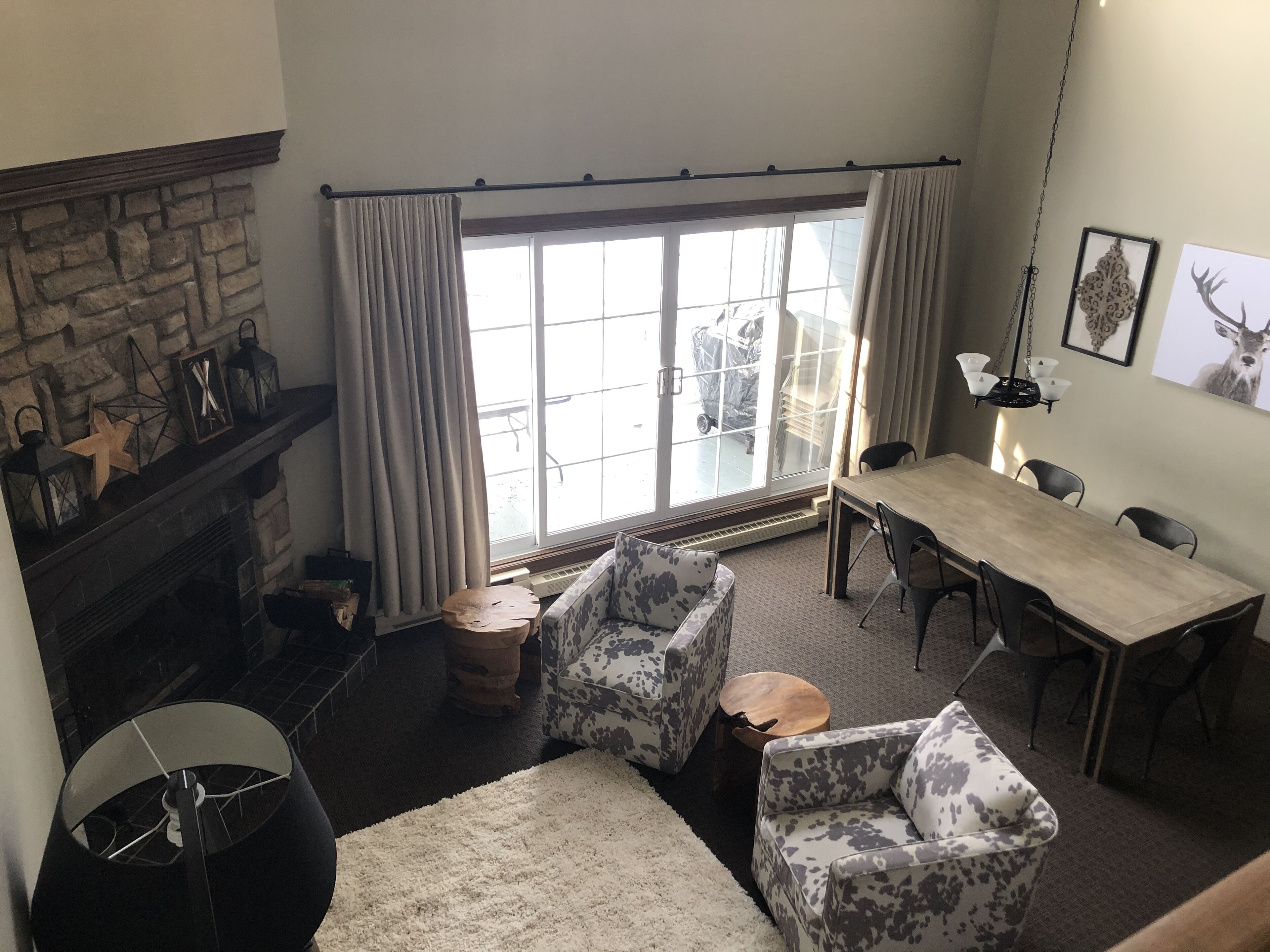 Chalet Après Ski Condo: GOLF 🏔 SKI, Walk to Village, NETFLIX, Apple TV, XBOX