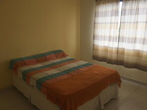 4 camere, ferro/asse da stiro, Wi-Fi, lenzuola