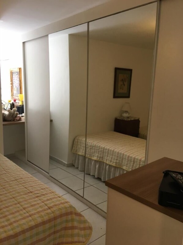 Departamento familiar | 1 habitación, tabla de planchar con plancha, wifi gratis y ropa de cama 
